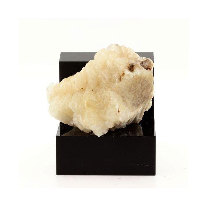 Calcite 584.9 carats