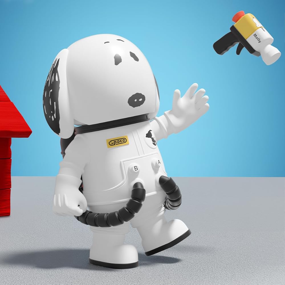 Pop Mart Mega Space Molly 100% Charlie Brown & Snoopy Collectible Figure 10cm