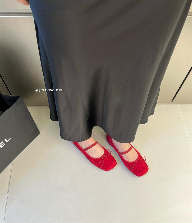 Square head single shoes women's flat bottom retro word with light mouth wide fat feet soft sole bow ballet shoes soft sole