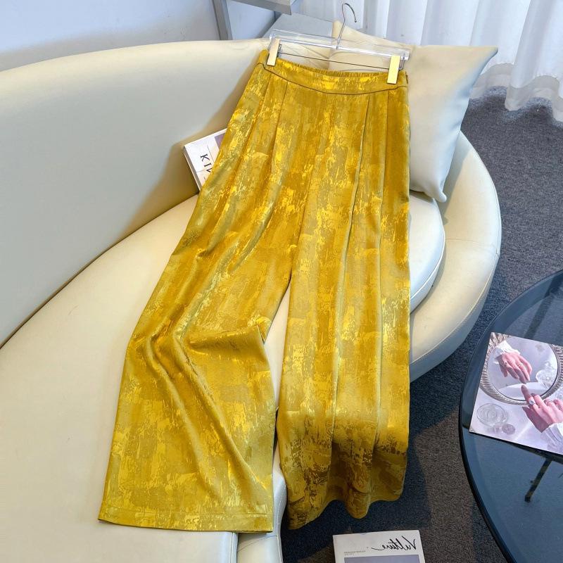 Silk Jacquard Wide-Leg Pants for Middle-Aged Women - Ethnic Style Retro Slimming Design
