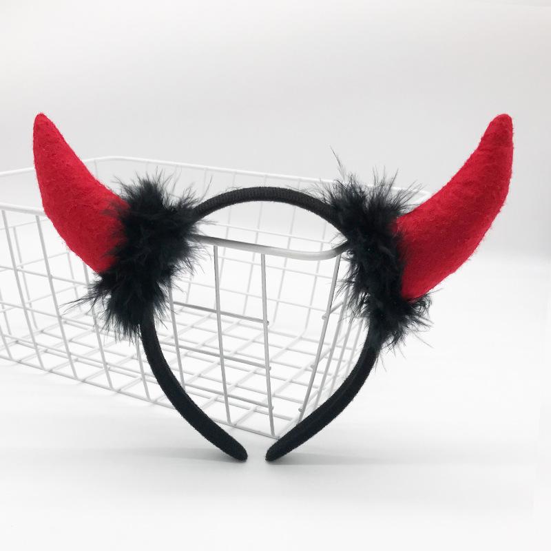 Zodiac Animal Horn Headband: Cow, Rabbit, Tiger, Dog, Cat, Wolf, Devil. Perfect for Costumes and Performances.
