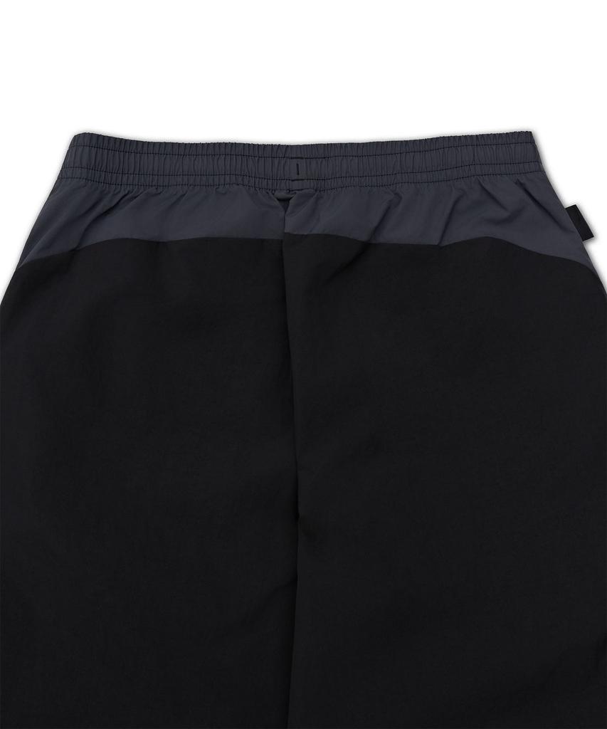 PUMA Heritage Football Colorblock Pants - Black / 636282-01