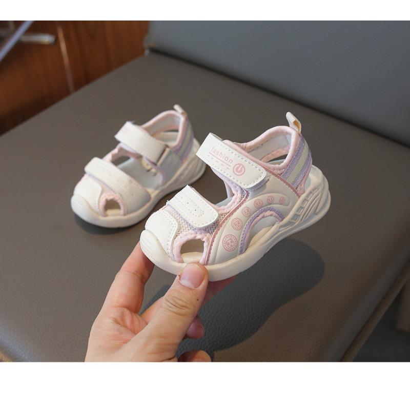 Fonksiyonel sandaletler kadın fileli nefes alabilen yazlık bebek ayakkabıları erkek kaymaz çocuk yumuşak tabanlı bebek ayakkabıları çocuk ayakkabıları toptan
