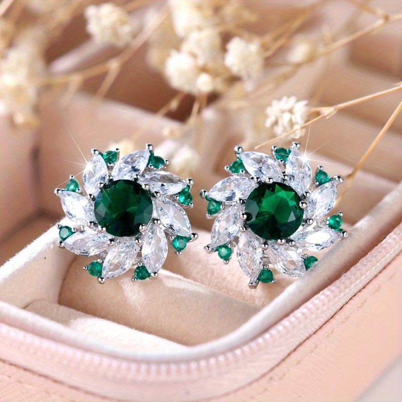 Luxuriöse Stilvolle Grüne Weiße Zirkonia Blume Steckerohrringe für Damen Vintage Exquisiter Verlobungs Hochzeits Schmuck Geschenk white
