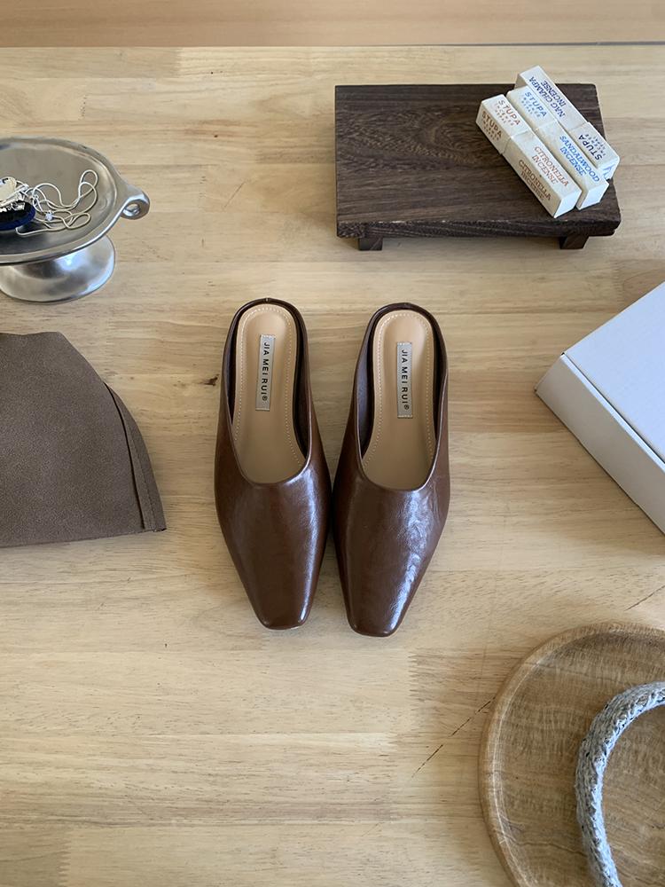 Fashion 2025 Spring Summer New Women Slipper Ladies Pointed Toe Slip On Ladies Casual Mules Shoes Flat Heel Outdoor Dress Sandal Shoes