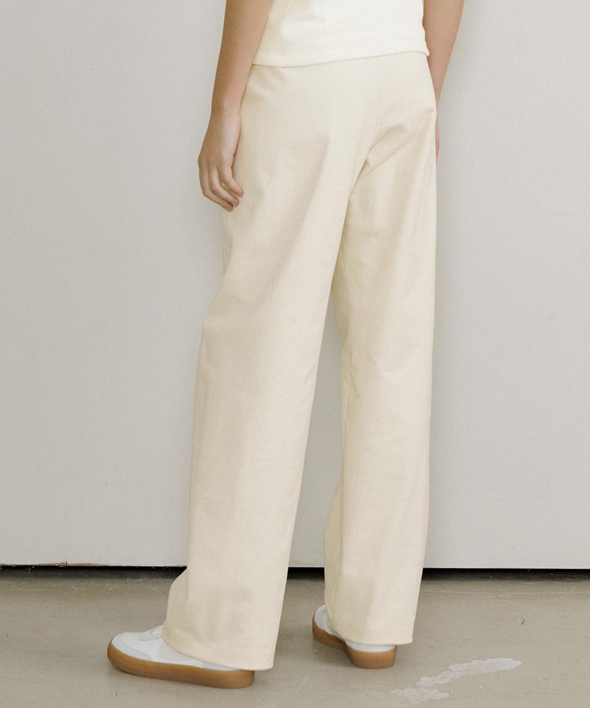 OCTETTE Curved Corduroy Pants_Cream