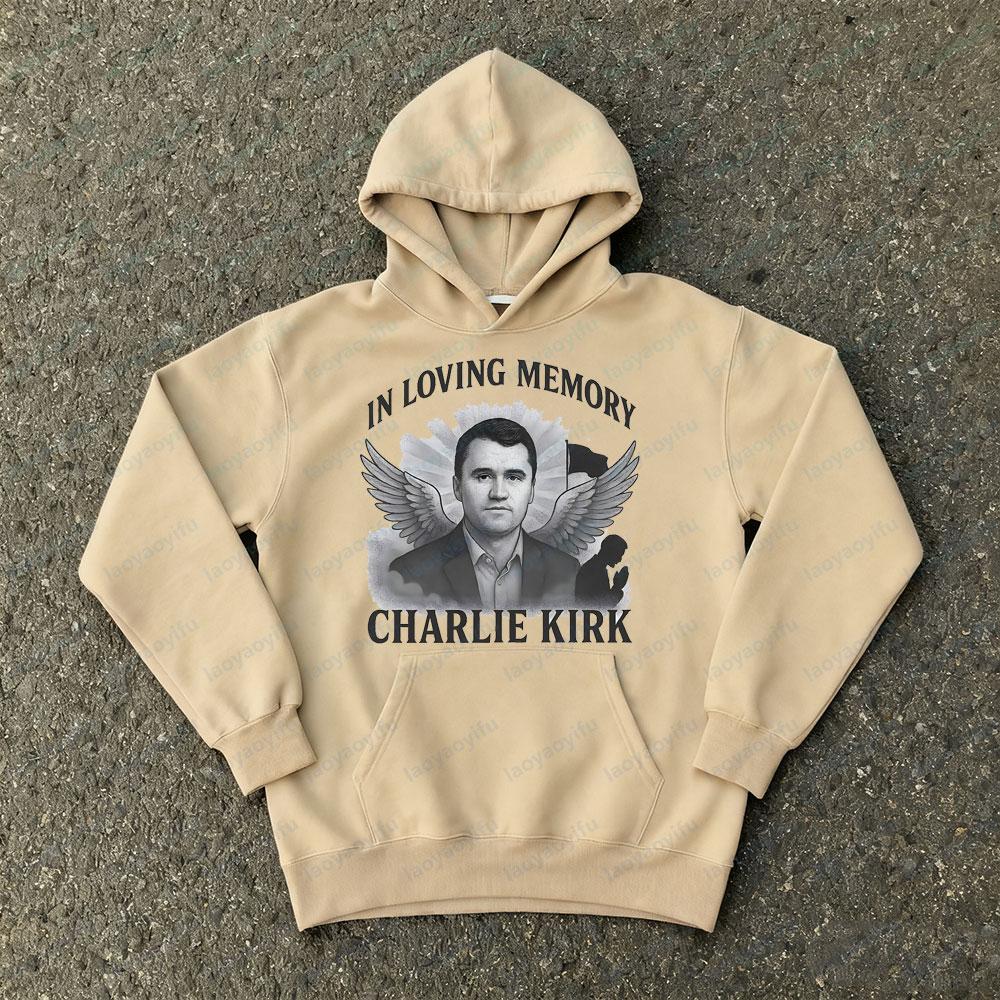 IN LOVING MEMORY CHARLIE KIRK Clothing A TRUE PATRIOT CHARLIE Souvenir Hoodies Men Women Unisex Graphic Printed Streetwear