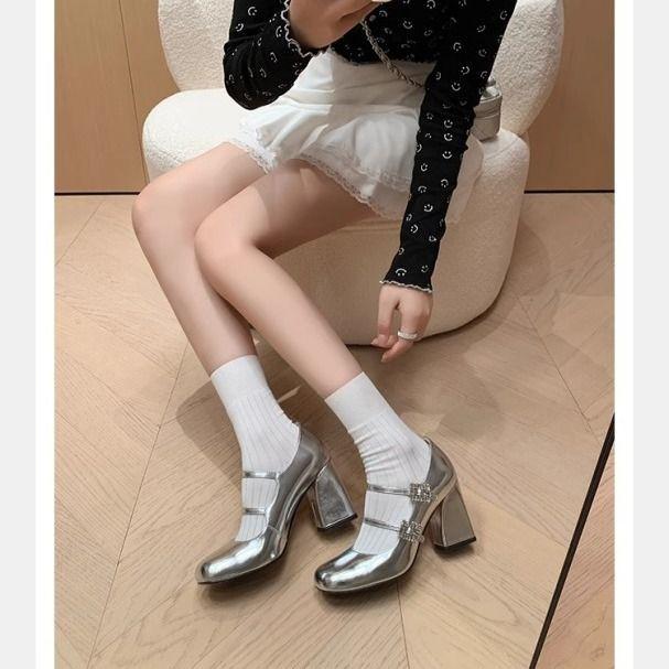 French retro Mary Jane shoes women's spring and autumn burgundy square head thick heel single shoes silver one-word buckle with high heel small l