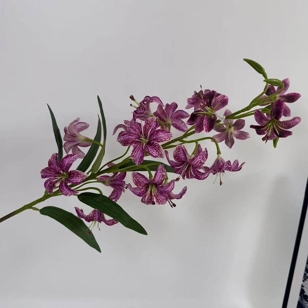 

Plastic Artificial Flower Branch Realistic Green Plants Fake Flowers Real Touch Handmade Floral Arrangements Window Display
