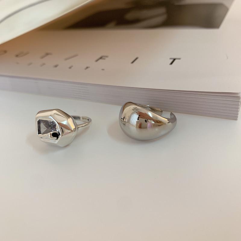 Glossy Geometric Irregular Adjustable Ring for Women - Trendy Retro Stackable Style