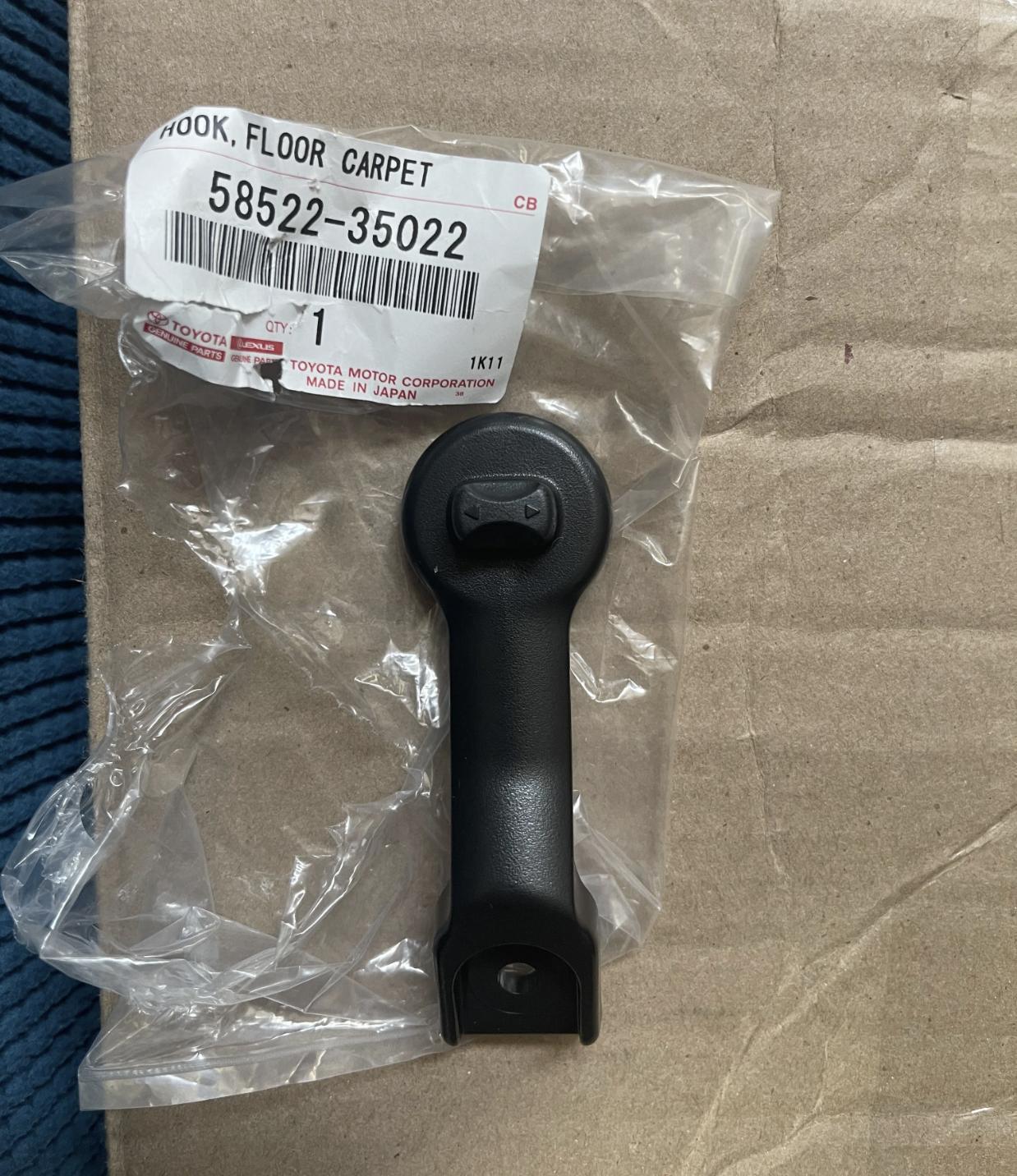 

Toyota OEM оригинальный крючок, напольное ковровое покрытие, нет. 2 58522-35022