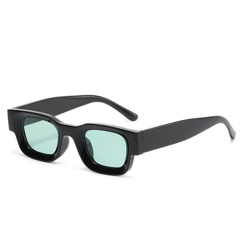 Trendy Women's Retro Round Frame Anti-UV Sunglasses