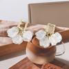 Irregular White Petal Flower Stud Earrings - Fashionable & Versatile Women's Jewelry