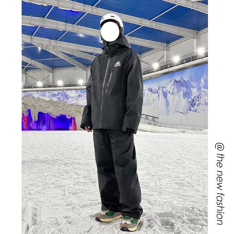 Ski Resort's Trendy Waterproof & Windproof Ski Suit Set for Men & Women, Fleece-Lined, Thickened, Plus Size, Warm