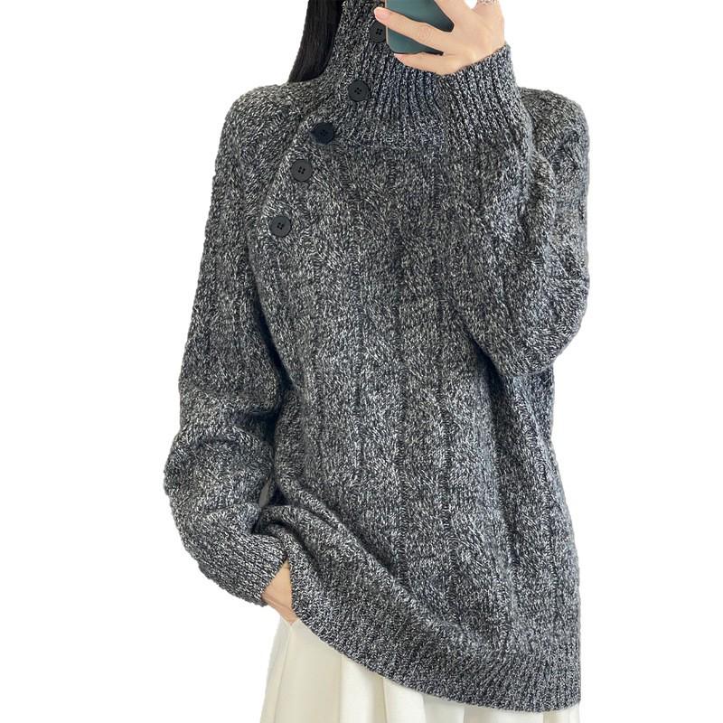 Mengyi 25 Autumn/Winter Women's High Neck Yarn-Dyed Wool Sweater with Side Buttons and Cable Knit Design.