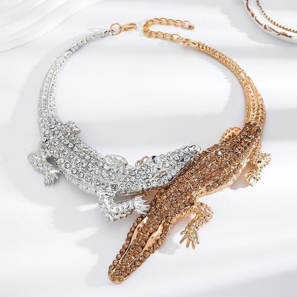 Exaggerated High-End Design Choker Necklace for Women