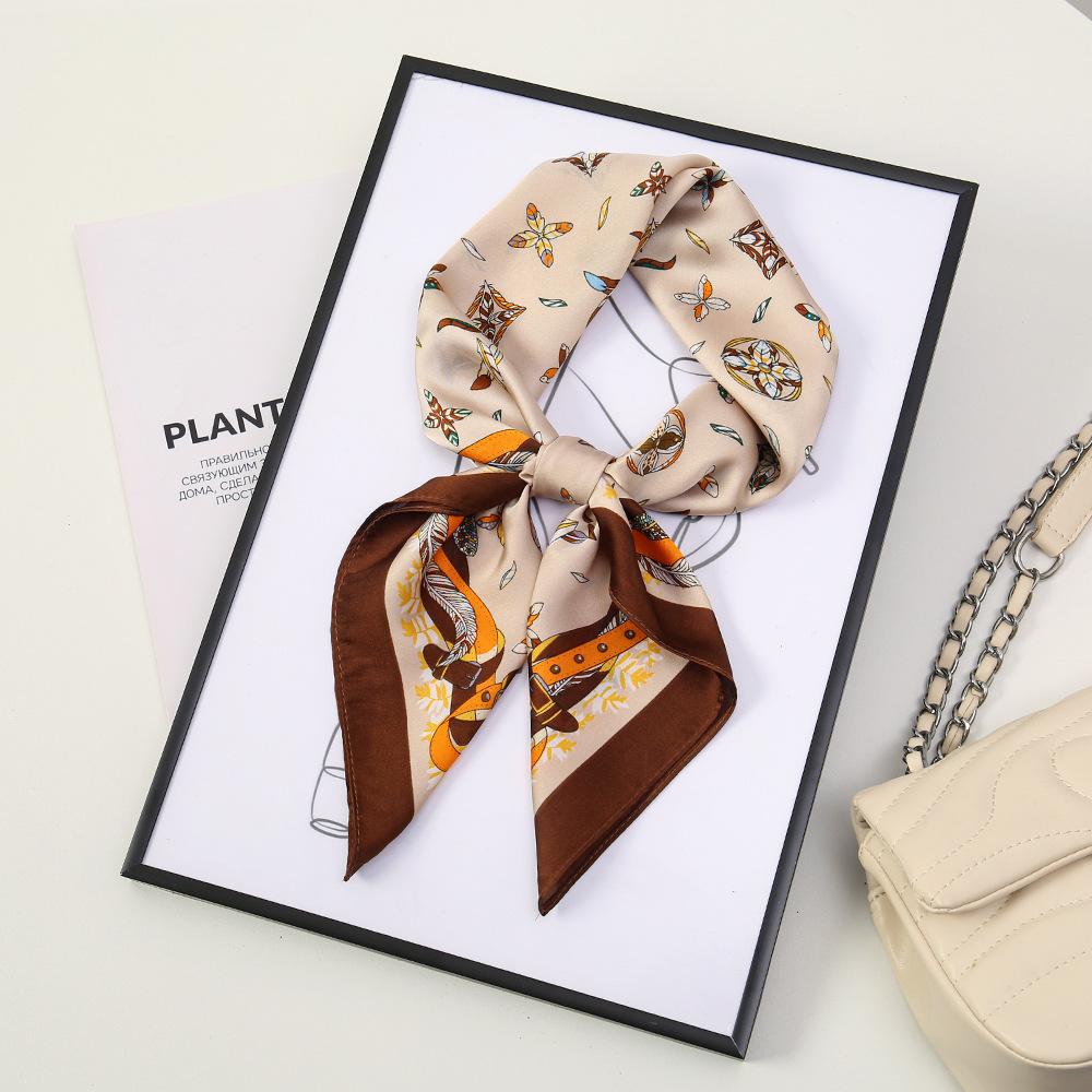 71 Flower polka dot simulation silk scarf neck small square scarf Korean atmosphere sunscreen scarf advanced sense