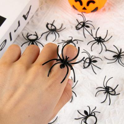 20/40pcs Mini Plastic Spider Rings Black Spider Cupcake Topper Kid Toy Gift Trick Or Treat Halloween Party Decoration Prank Prop