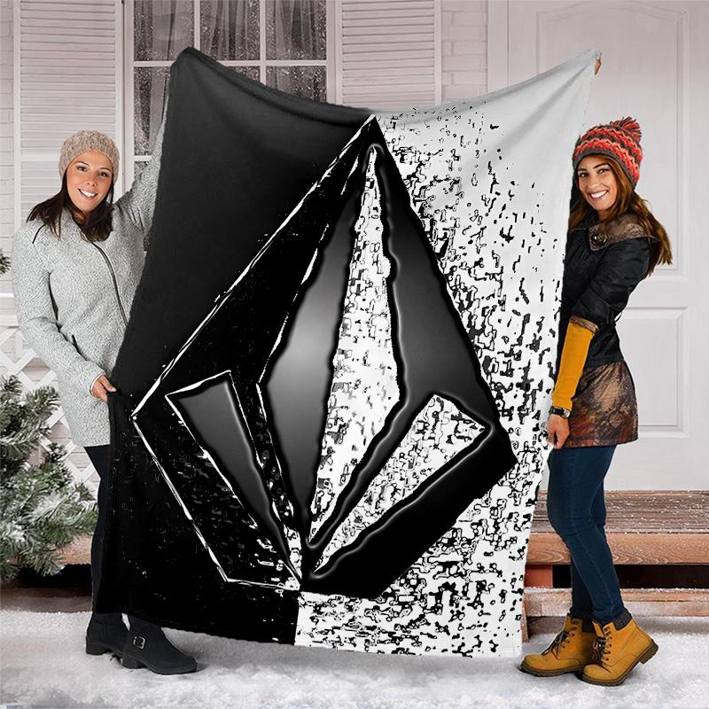 V-VOLCOM LOGO3 printed throw blanket—lightweight,soft,warm;versatile blanket for all seasons—perfect as &air-conditioning throw,nap blanket