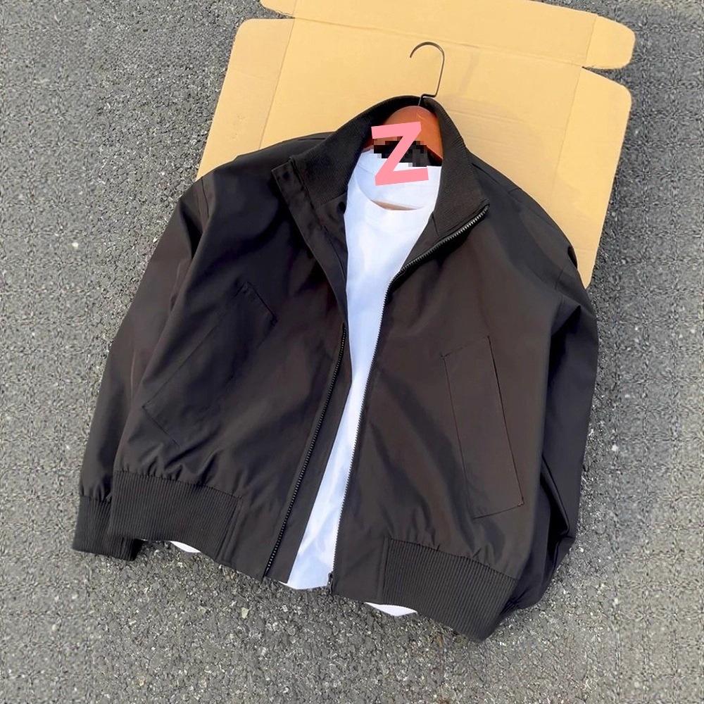 Męska kurtka bomber na wiosnę i jesień - Sylwetka cleanfit, stójka, styl baseballowy high street