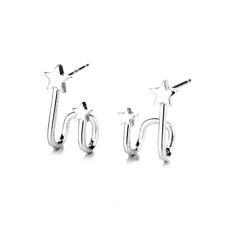 Pendientes chapados en plata S925 Pendientes de diseñador nicho en forma de U con doble corazón Pendientes creativos de moda que atraen la mirada Pendientes con forma de corazón antialérgicos