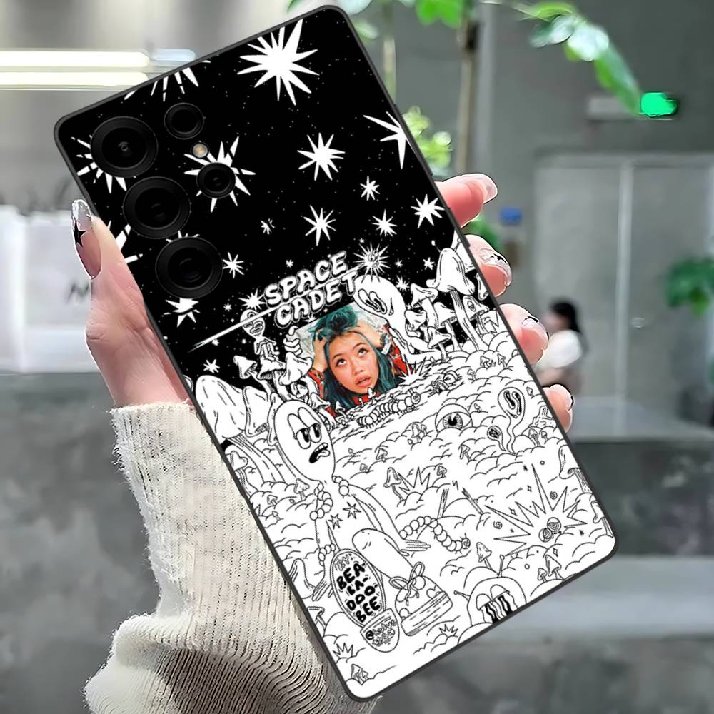 Popular Indie Singer B-Beabadoobee Phone Case For Samsung S 24 Fe 25 Ultra Plus 20 Lite 21 30 22 23 24 22 Ultra 5G Fundas