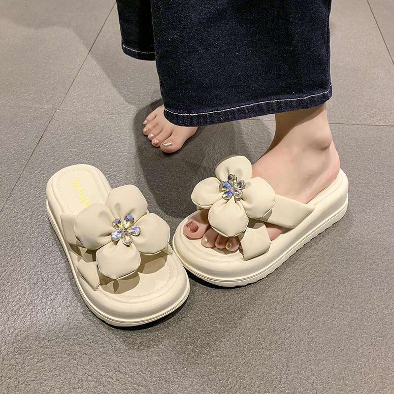 Stylish Summer Platform Slippers For Women Comfortable Floral Design Casual Sandals