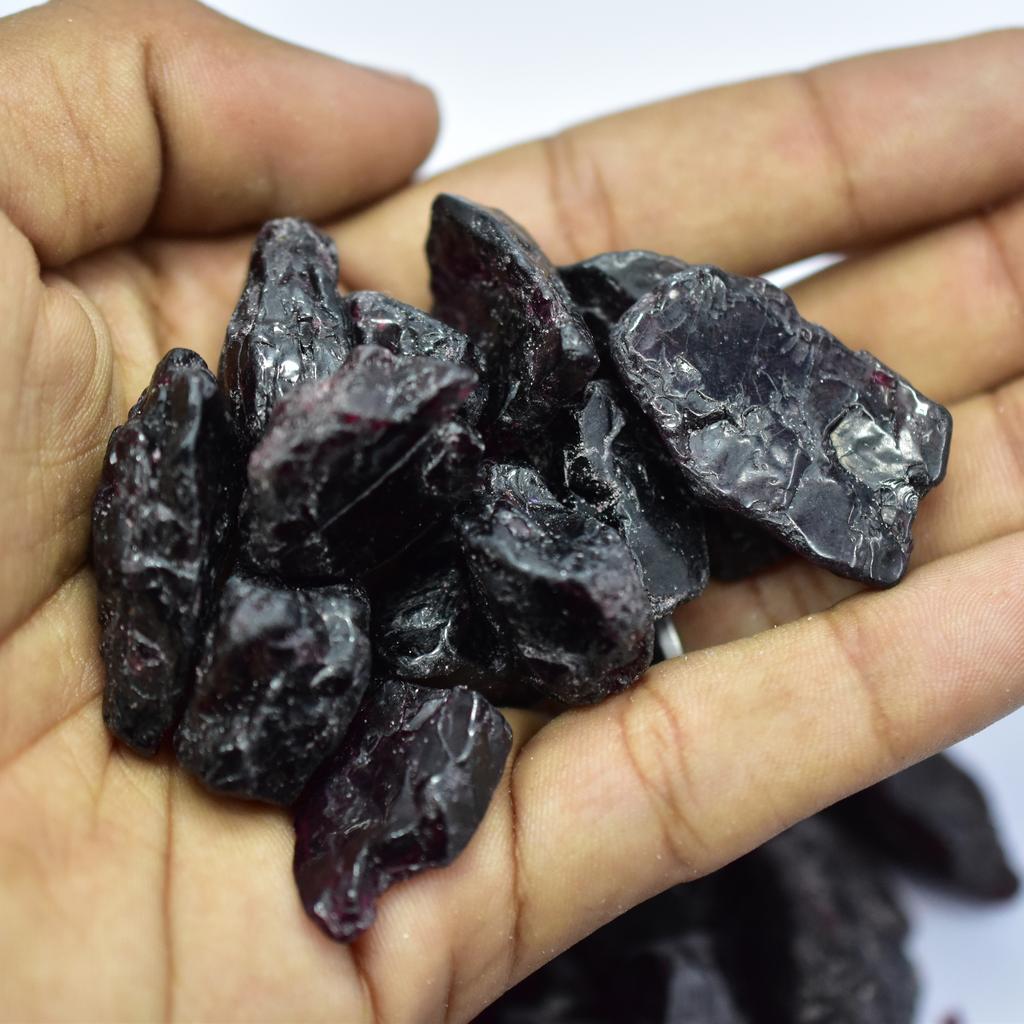 Red Garnet 142.9 Ct Natural Uncut Rough Loose Gemstone CERTIFIED Best For Craft