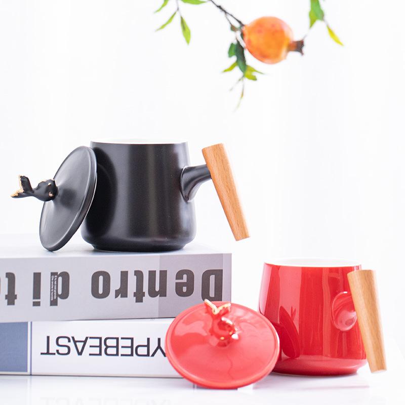3D Rabbit Wood Handle Mug Cup Mug for Tea Original Mugs Coffee Cups New Year Mugs Thermos Christmas Gift Thermal Thermo Ceramic