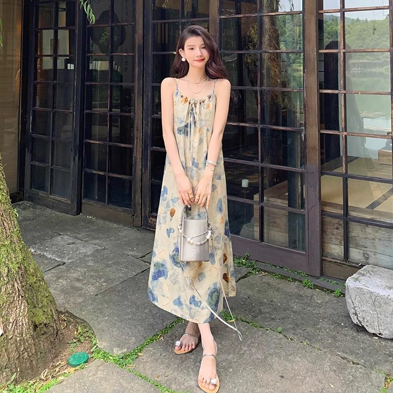New Chinese suspender dress, ink painting, tie-dye, niche design, literary and artistic national style long skirt, holiday style photo skirt
