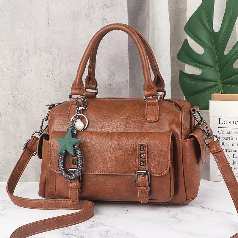 Осенние и зимние женские сумки Boston — фото 4