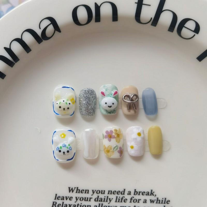 Handmade Press-On Nails Short Square Style Cute Cartoon Yellow Design Wearable Nail Tips Women Girls