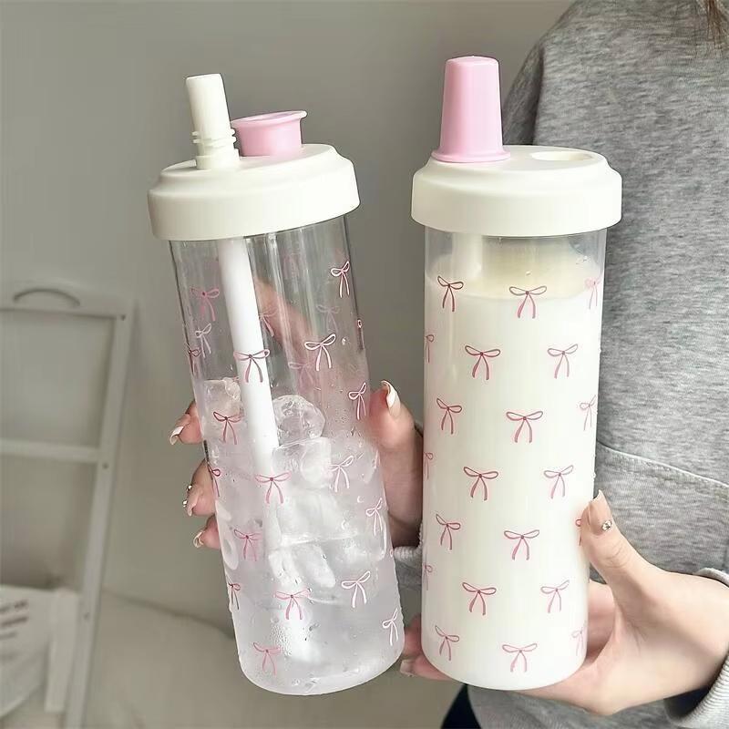 Bow Glass Cup with Transparent Straw, Cute Portable Water Bottle for Outdoor School Use, Ideal for Drinking At Home & Travel