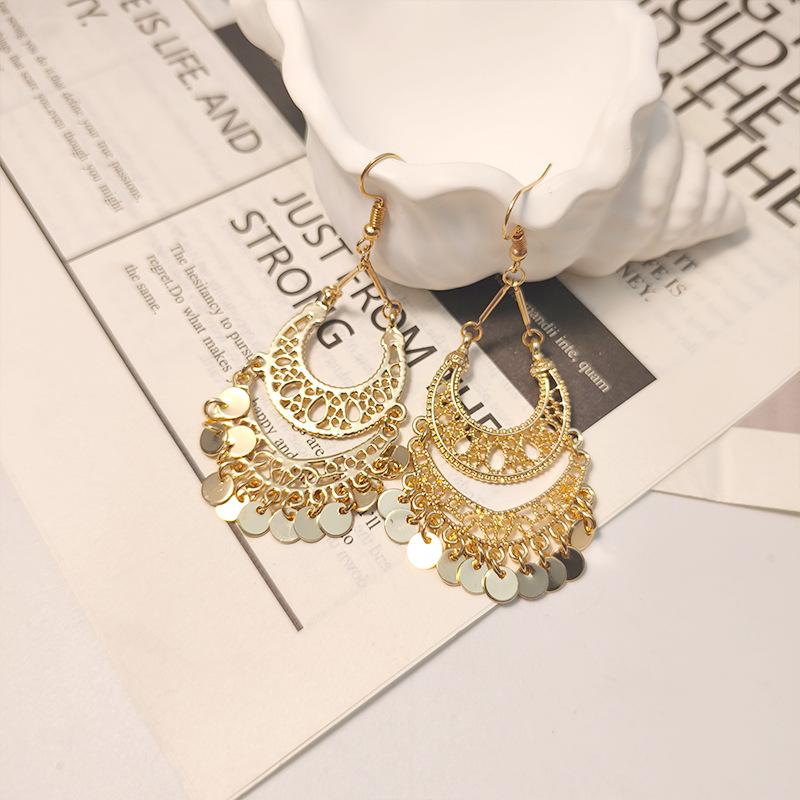 Women's Hollow Ear Hook Retro Disc Tassel Long Ethnic Style Earrings