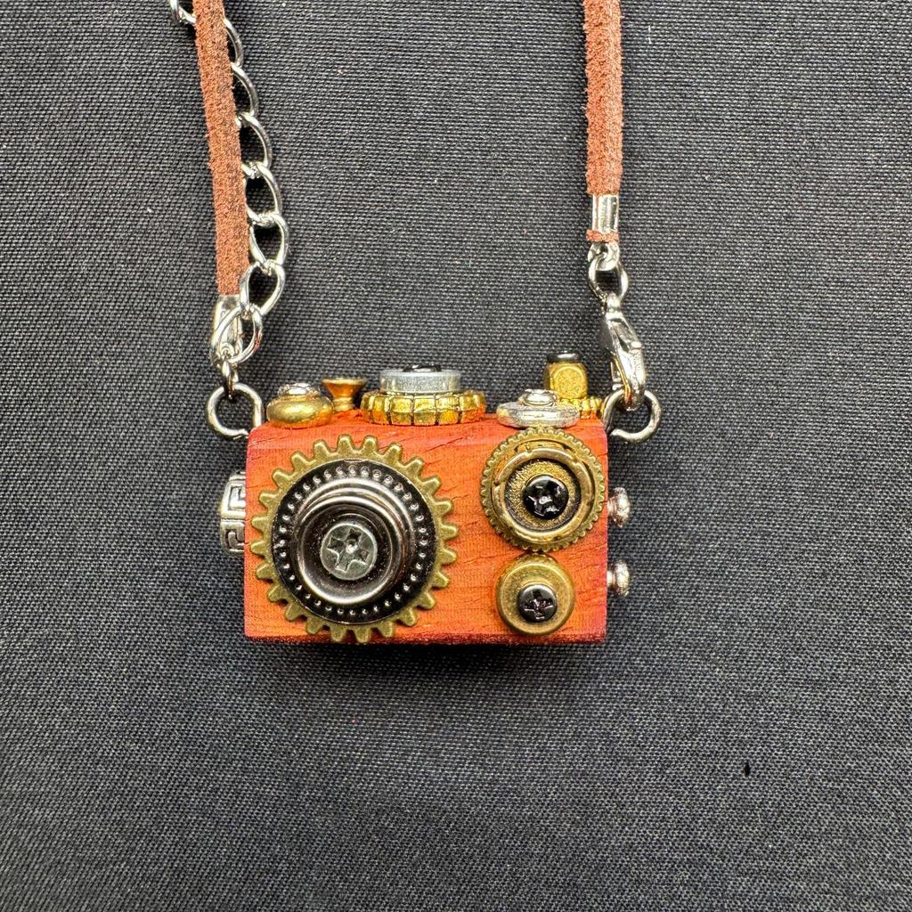 Punk Robot Pendant Necklace: Handmade Hanging Ornament - Unisex Mobile Phone Chain Jewelry