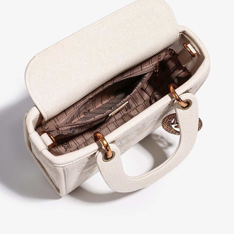 High-end Light Luxury Bag Women's Summer New Messenger Versatile Heavy Industry Embroidery Princess Diana Bag Portable Tote Bag