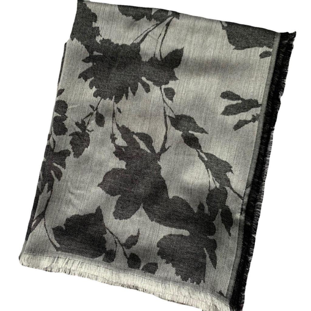 Elegant Floral Jacquard Woven Scarf Shawl for Europe and America
