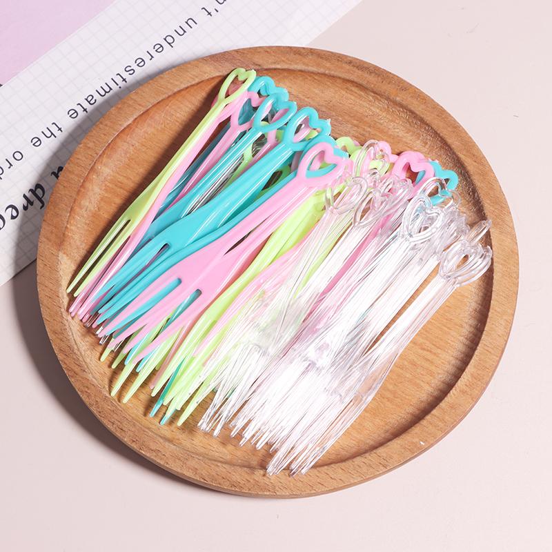 500Pcs Mini Disposable Heart Fruit Fork Mini Snack Cake Dessert Home Dining Plastic Food Fruit Pick Toothpick Bento Party Decor