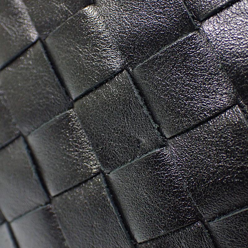 BOTTEGA VENETA  755925V2HL18803 Shoulder Bag black Calfskin mens