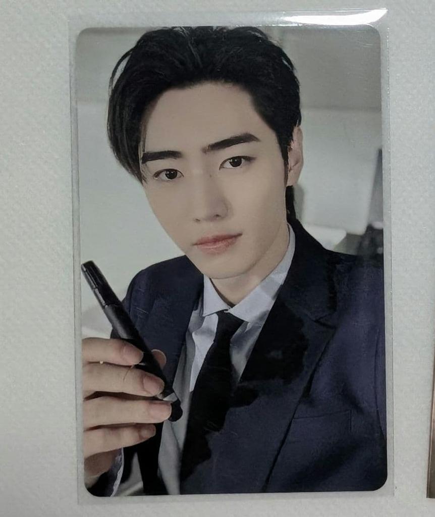 [USED] ENHYPEN House of Vampire Admission Bonus Trading Card: Sunghoon