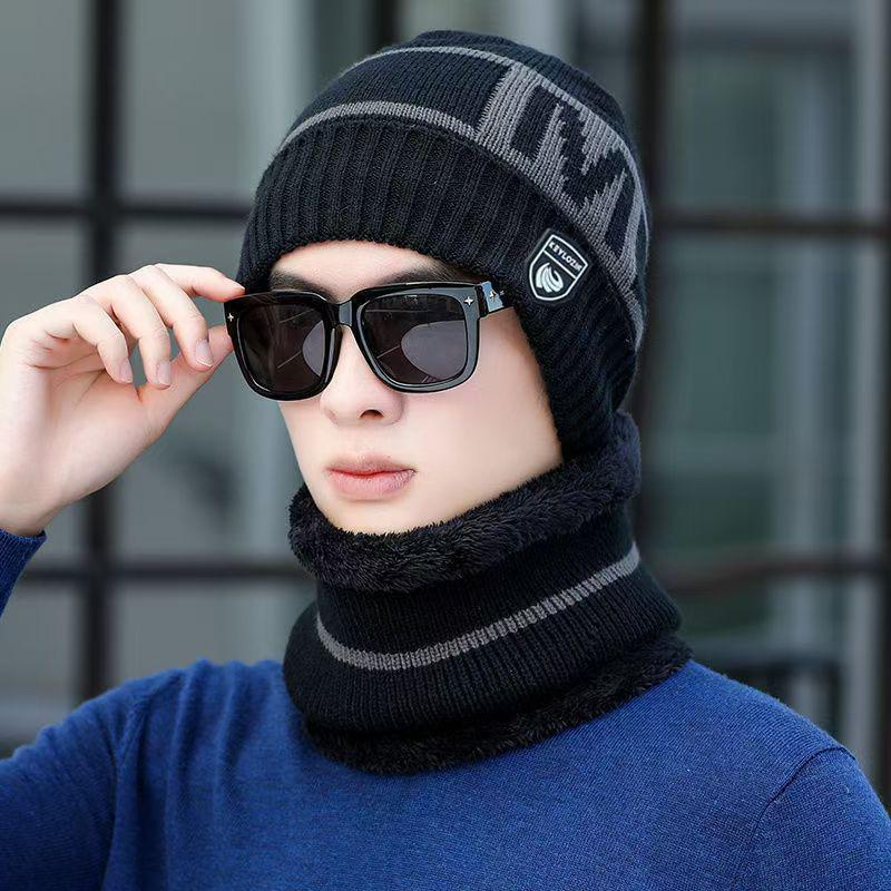 Men's Winter Knitted Masked Pullover Hat with Ear Protection - Windproof, Cold-Proof, and Thickened for Cycling