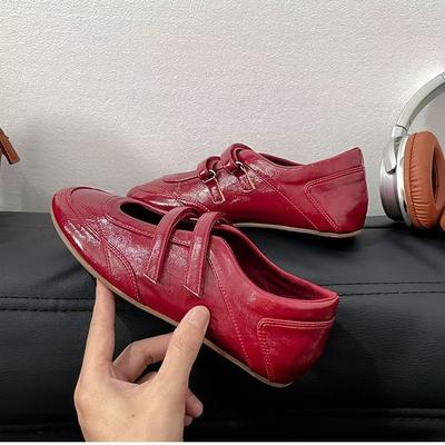 Velcro Casual Sneakers 2025 Chinese New Year Retro Ballet Couple Mary Jane Red Flat-soled Heightening Single Shoes JK
