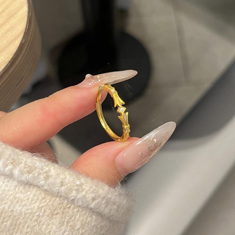 Unique Design Fashion Sense Simple Stacking Style Rings Geometric Diamond inlay rings for women Fine