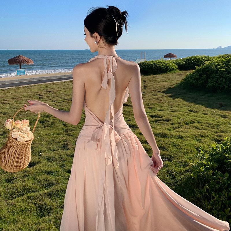 Super Fairy Beauty Descends Sleeveless V-neck Neck Dress New Gentle Temperament Fungus Edge Backless Dress Seaside