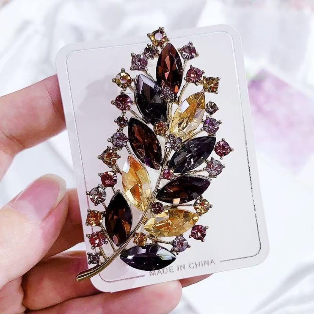 Diamond Butterfly Versatile Simple Brooch Flower Anti-light Pin Clothing Accessories Corsage