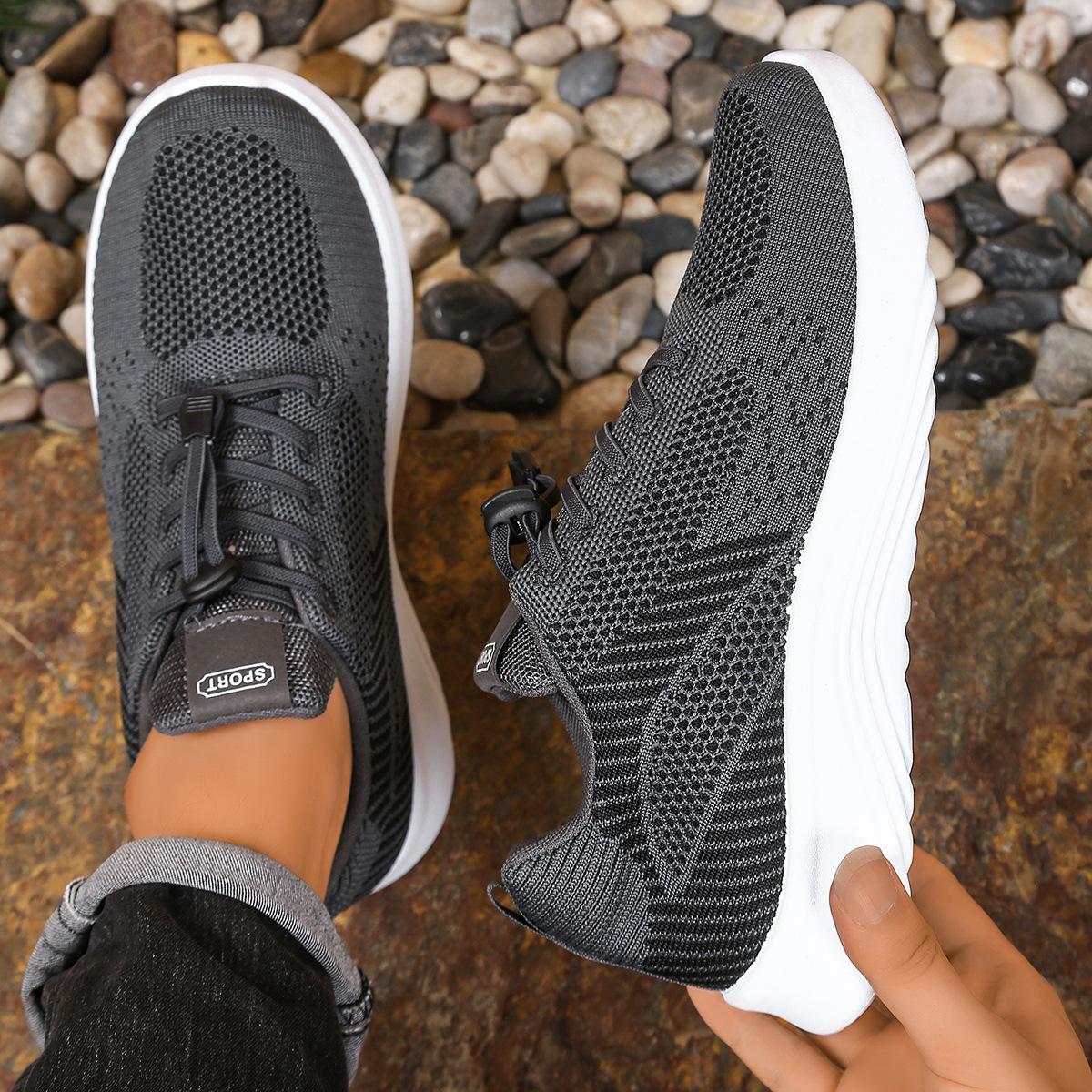 

Shoes Men s spring and autumn new soft-soled non-slip travel shoes Middle-aged and elderly comfortable and breathable running shoes Lightweight soft- 39 сірий колір