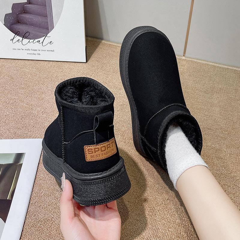 Short snow boots women's winter 2025 new northeast large cotton shoes piled thickened bread shoes cotton boots women's boots