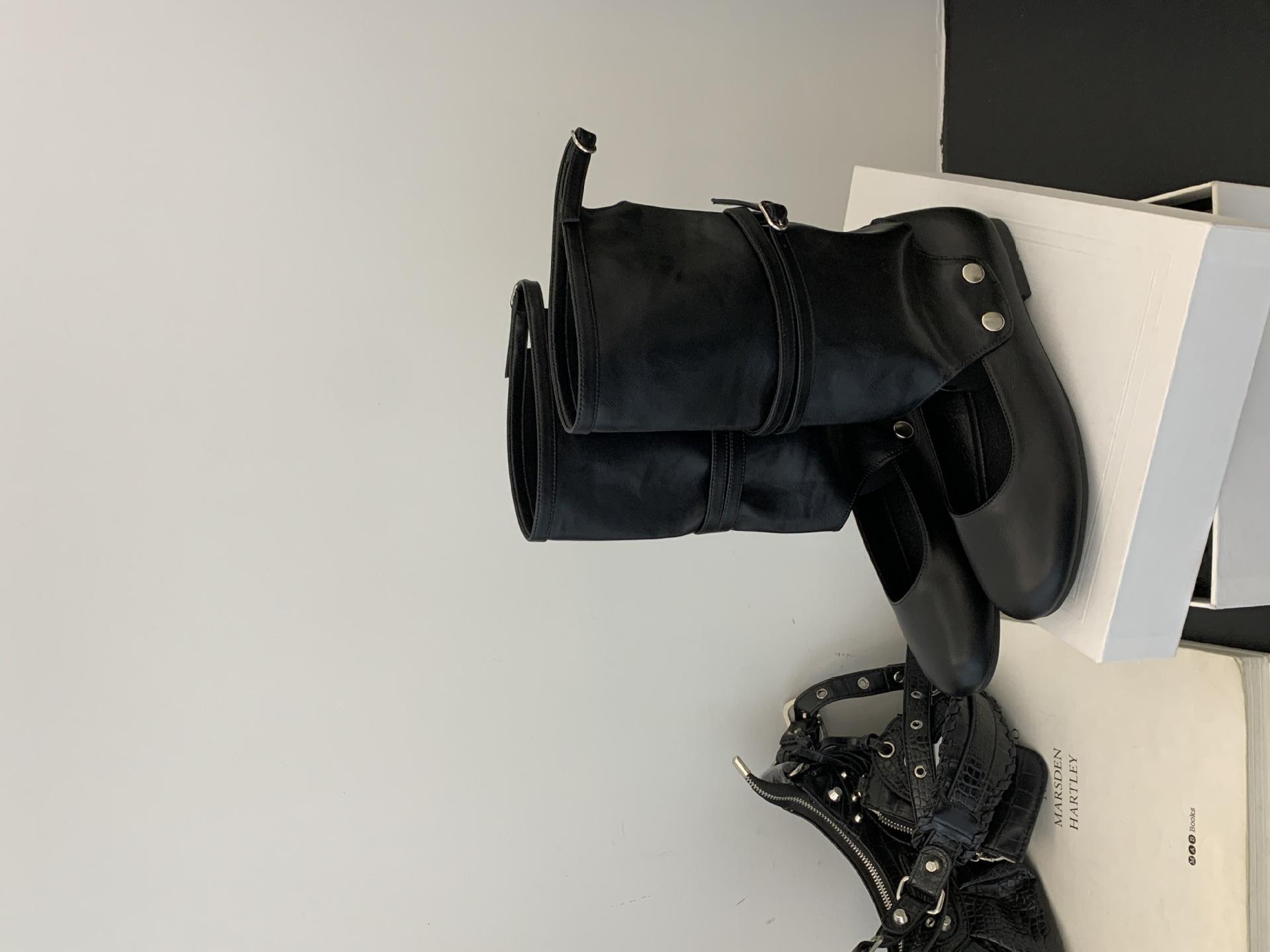 

~ 2025 Korean version of toe empty sandals women s versatile flat heel short cool boots fashionable single shoes women s retro 35