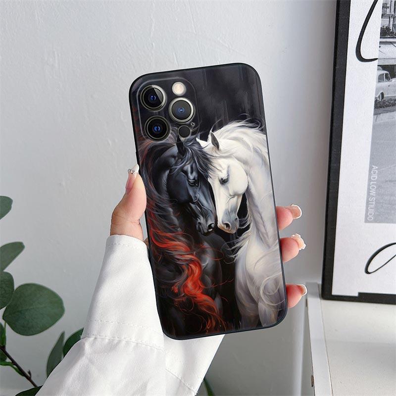 Black White Horses Galloping Phone Case for iPhone 11 15 Pro Max Case Coque 14 Plus 13 Pro 12 X XS XR 7 8 SE 2020 TPU Soft Cover