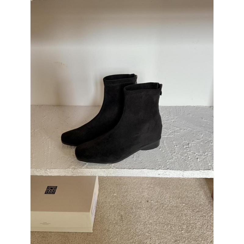 

Французские замшевые ботильоны на толстом каблуке с квадратным носком, женские ботинки 2025 новые короткие ботинки весенне-осенние одинарные ботинки тонкие ботильоны 39 чёрный